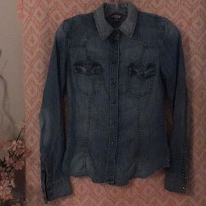 GUESS Jean Long Sleeve Button Down Top